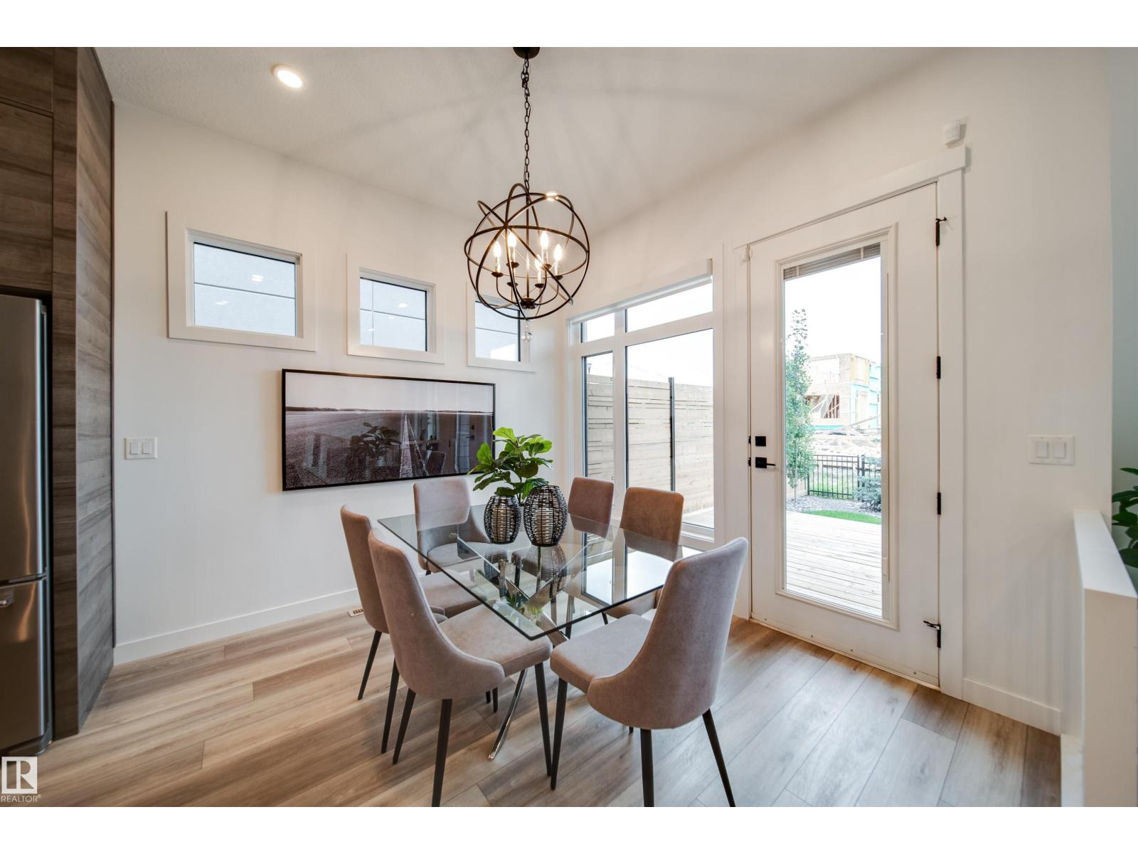 Property at 4832 KNIGHT CR SW image 2