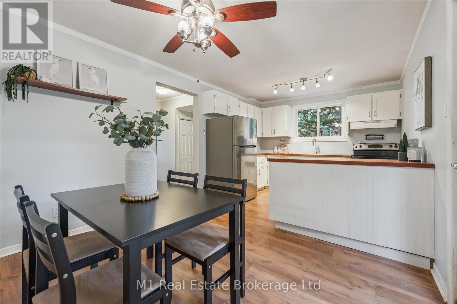 304 Cole Road, Guelph, Ontario N1G 3J2 - Photo 10 - X12352250