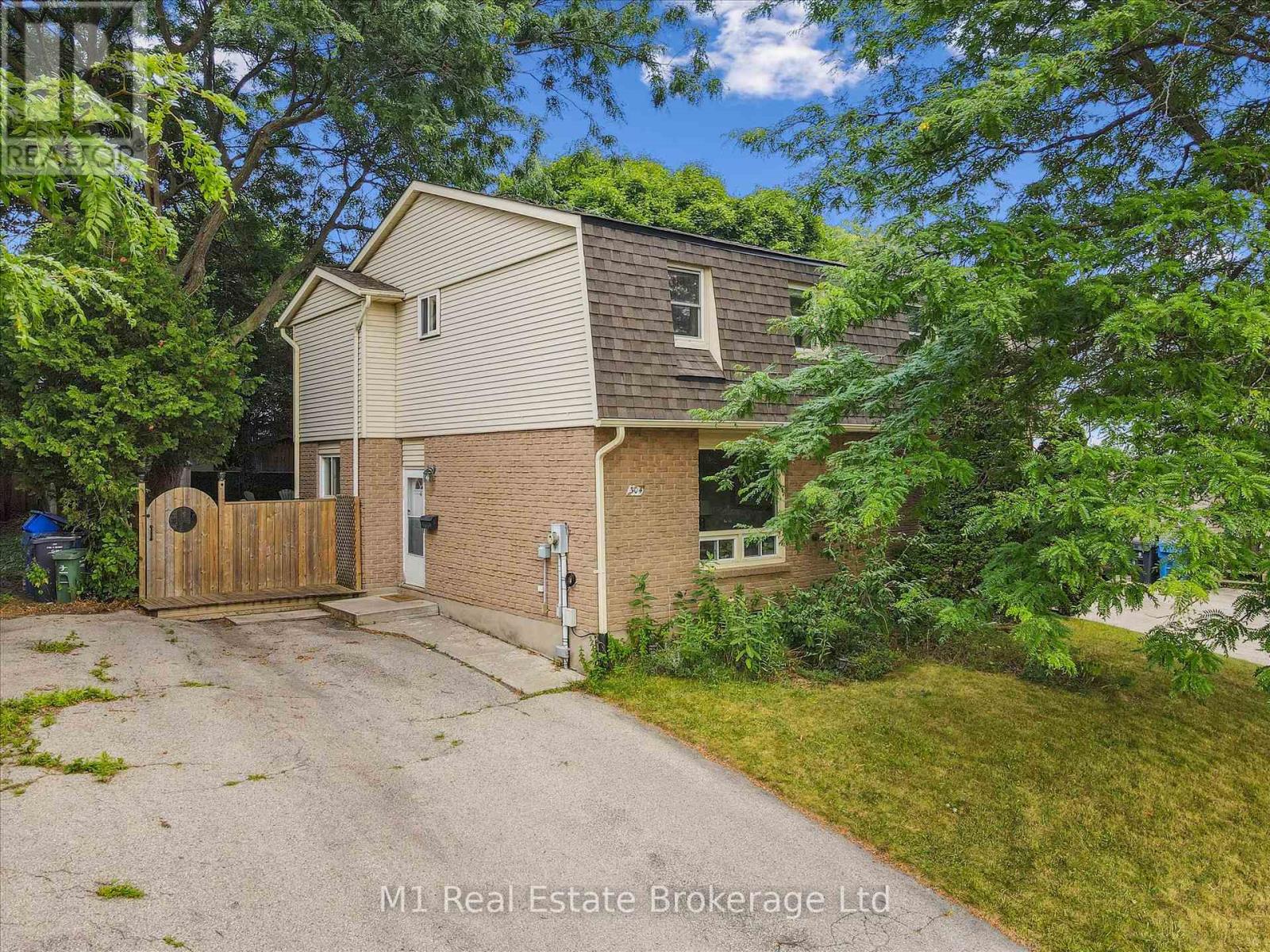 304 Cole Road, Guelph, Ontario N1G 3J2 - Photo 2 - X12352250
