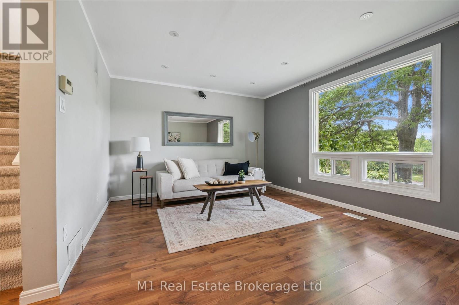 304 Cole Road, Guelph, Ontario N1G 3J2 - Photo 6 - X12352250