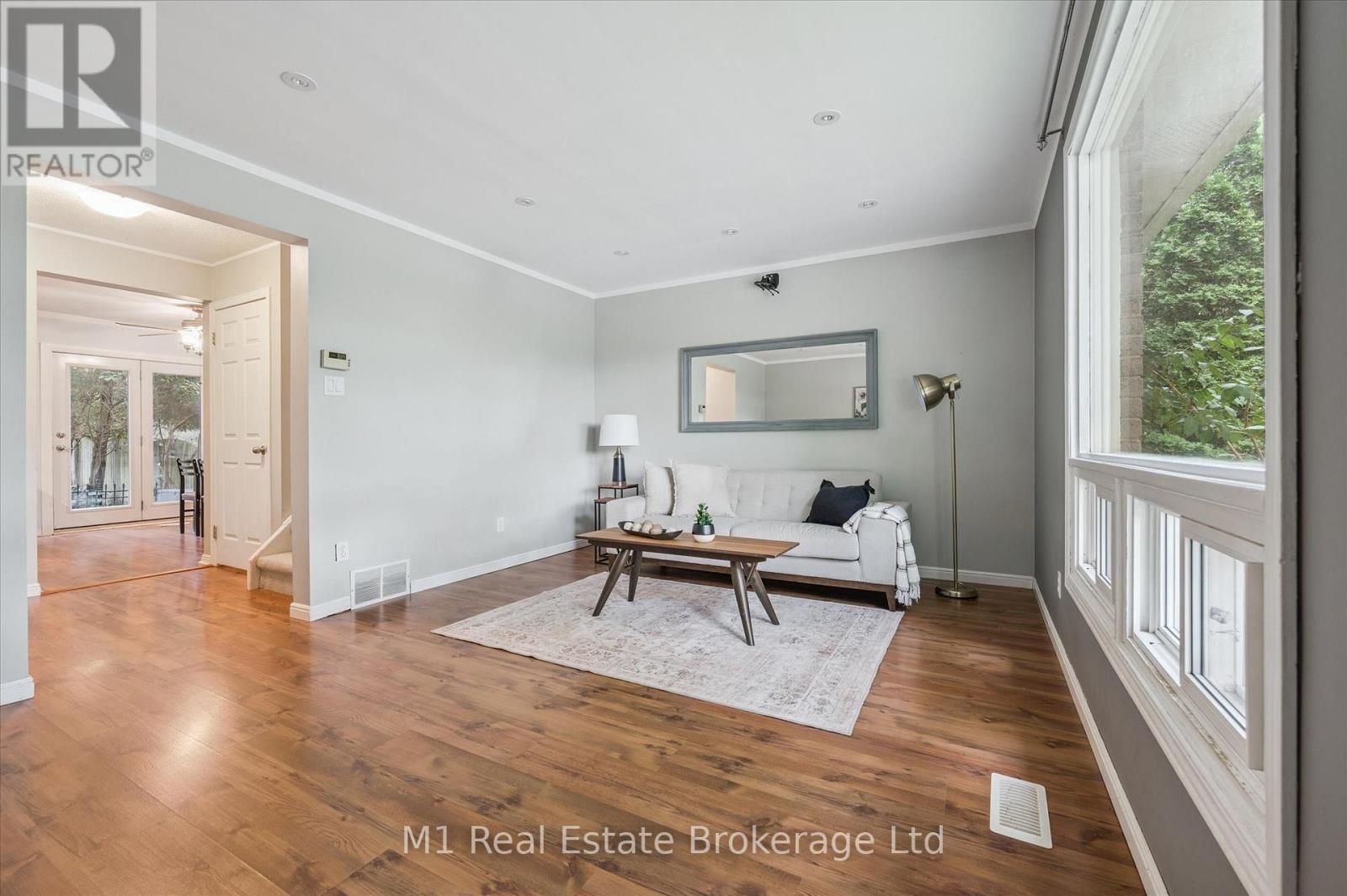 304 Cole Road, Guelph, Ontario N1G 3J2 - Photo 8 - X12352250