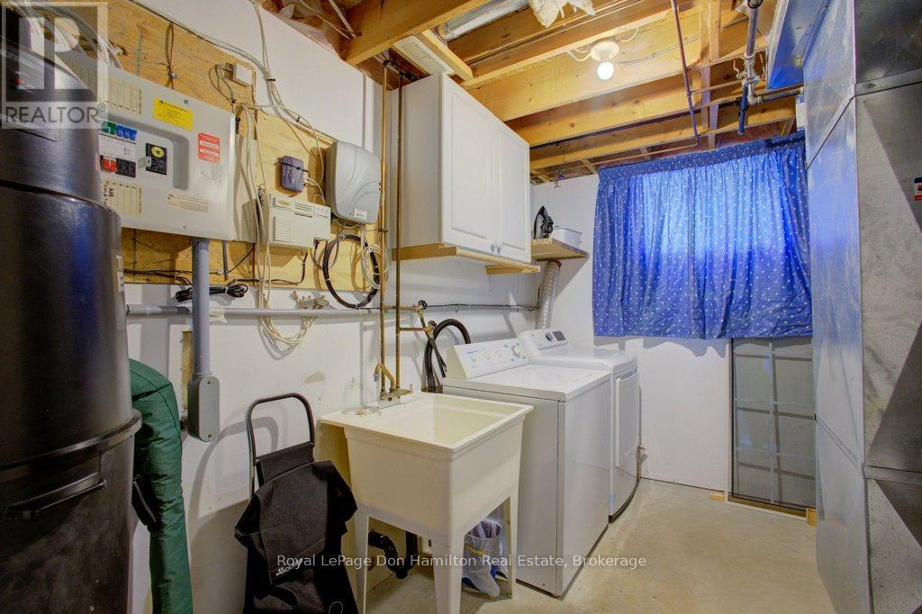 725 Kincaid Street, North Perth, Ontario N4W 3T5 - Photo 21 - X12352302