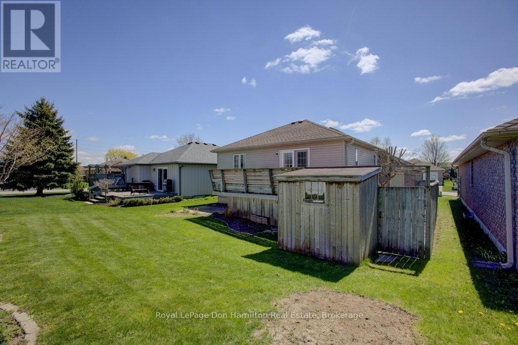 725 Kincaid Street, North Perth, Ontario N4W 3T5 - Photo 23 - X12352302