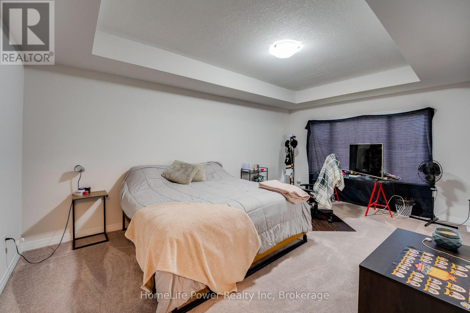 104 Blacklock Street, Cambridge, Ontario N1S 0E3 - Photo 12 - X12352303