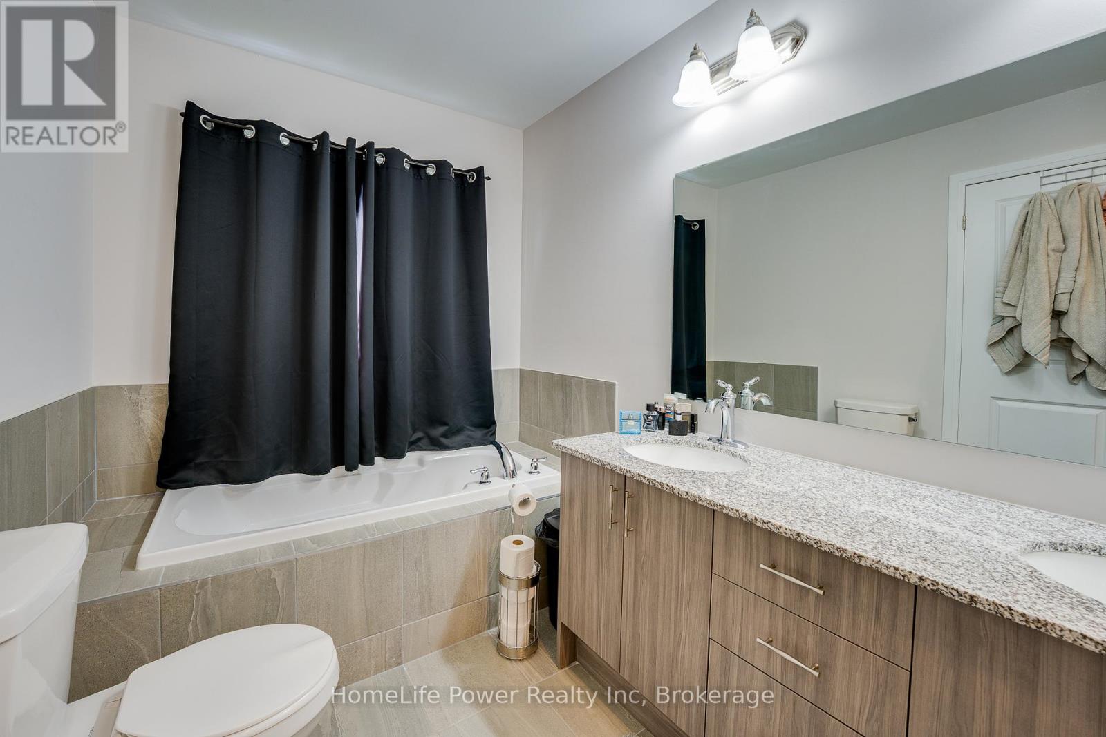 104 Blacklock Street, Cambridge, Ontario N1S 0E3 - Photo 14 - X12352303