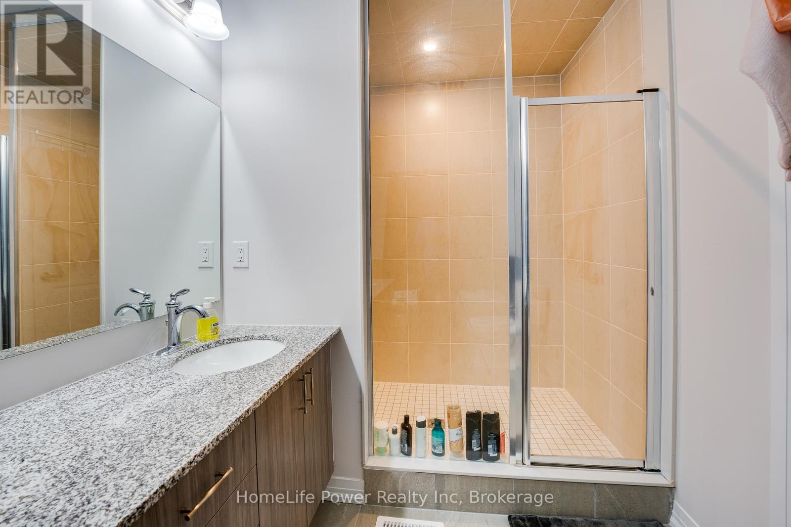 104 Blacklock Street, Cambridge, Ontario N1S 0E3 - Photo 15 - X12352303