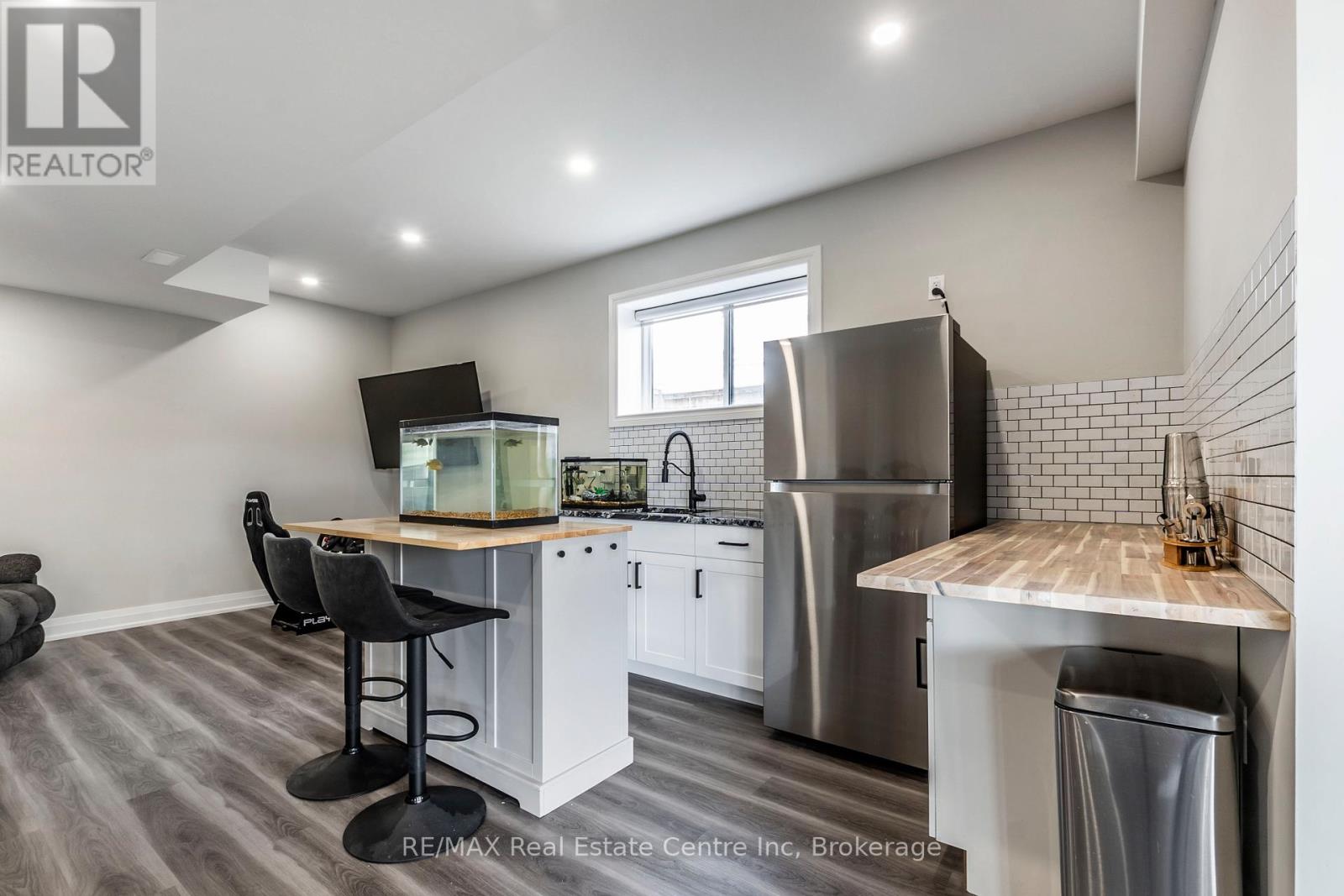 49 Keating Street, Guelph, Ontario N1E 0S2 - Photo 41 - X12352317