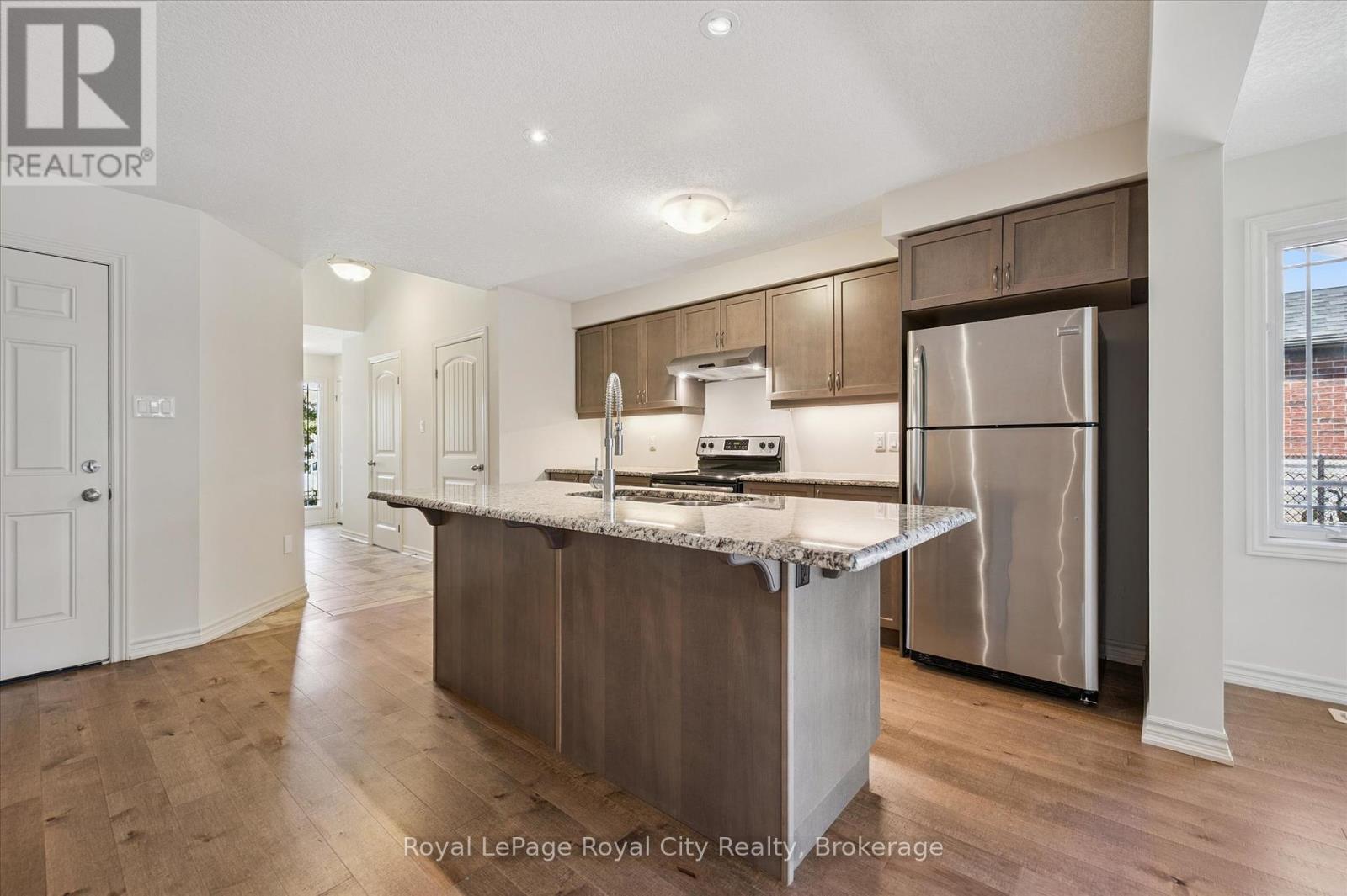 52 Aberdeen Street, Centre Wellington, Ontario  N1M 0C1 - Photo 4 - X12352329