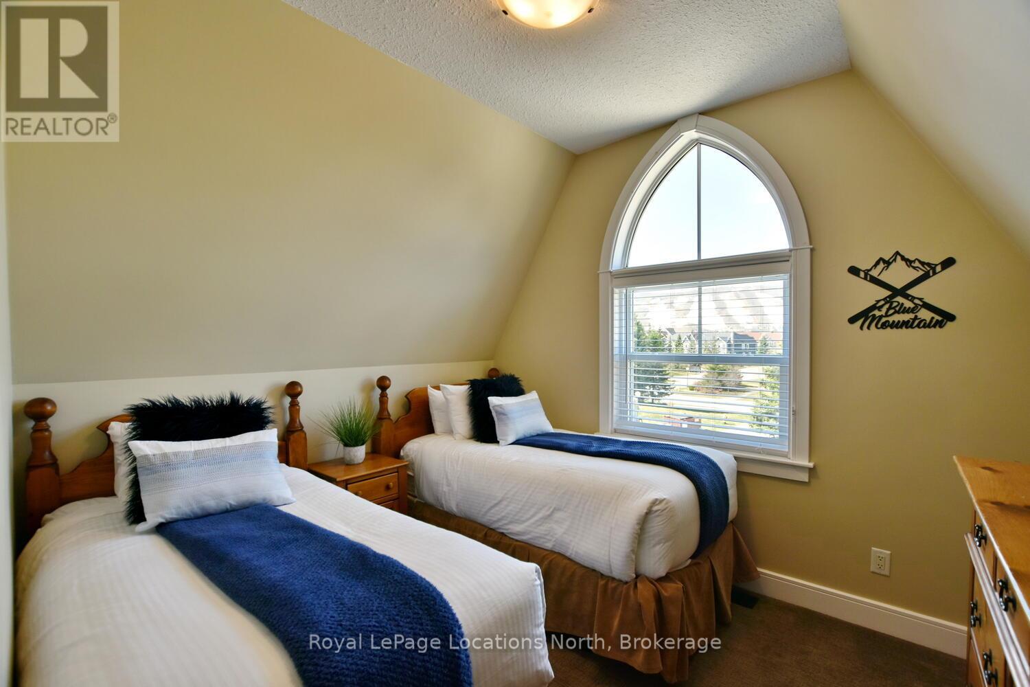 223 - 170 Snowbridge Way, Blue Mountains, Ontario  L9Y 0V2 - Photo 39 - X12352341