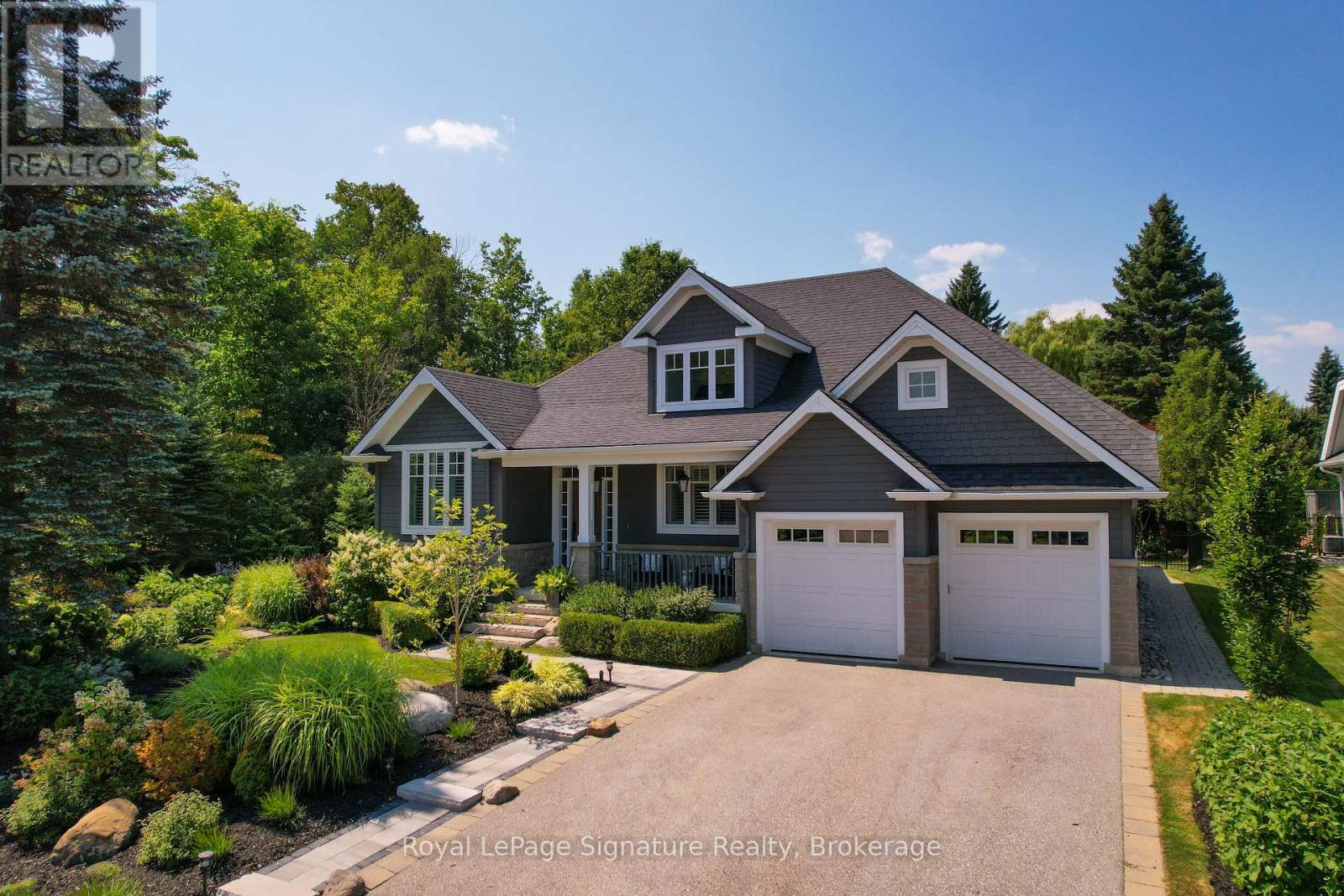 108 Hoggard Court, Blue Mountains, Ontario  N0H 2P0 - Photo 2 - X12352363