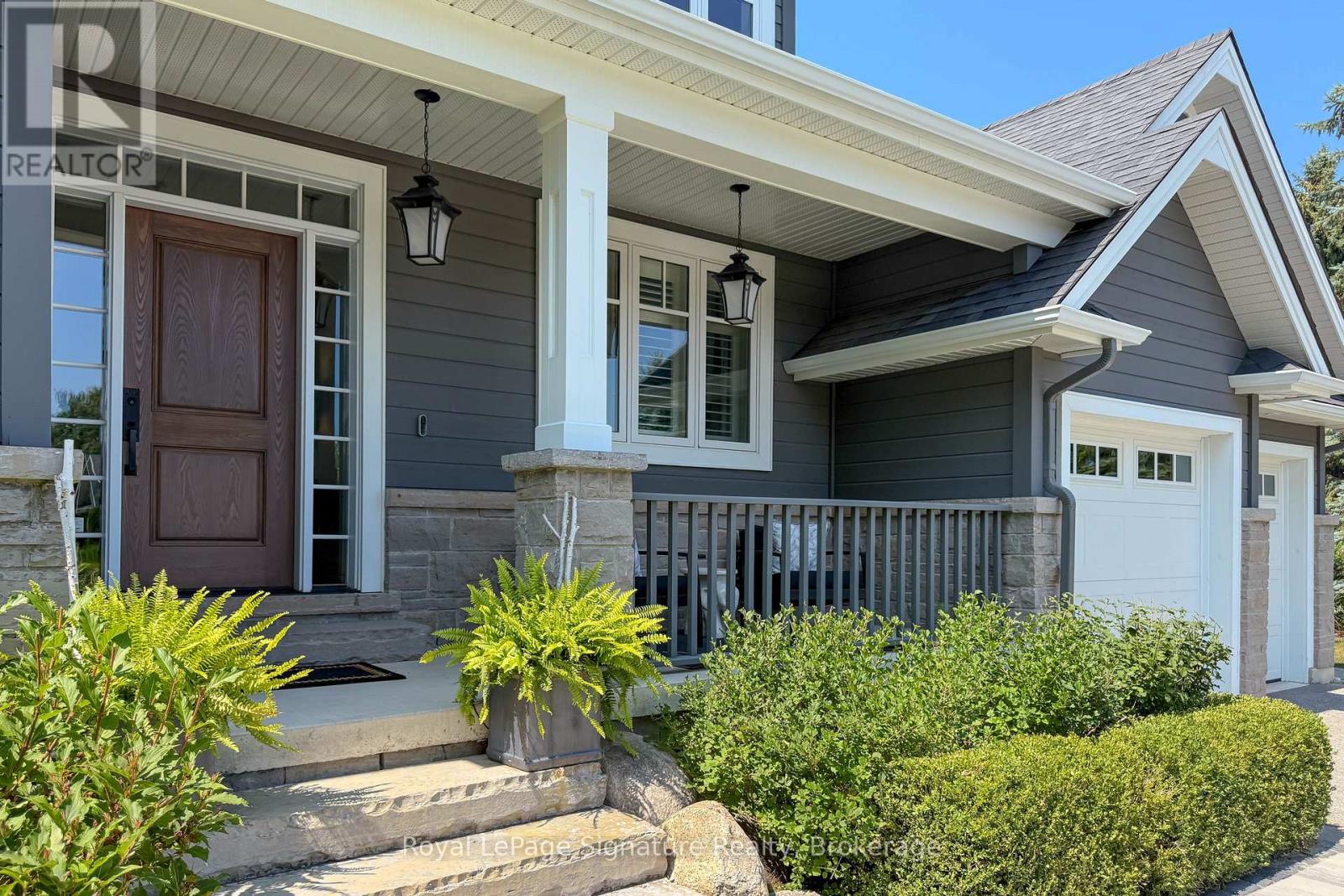 108 Hoggard Court, Blue Mountains, Ontario  N0H 2P0 - Photo 3 - X12352363