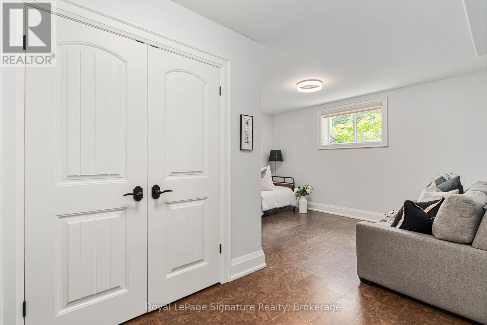 108 Hoggard Court, Blue Mountains, Ontario  N0H 2P0 - Photo 30 - X12352363