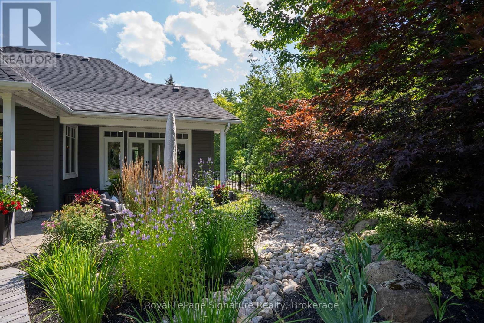 108 Hoggard Court, Blue Mountains, Ontario  N0H 2P0 - Photo 35 - X12352363