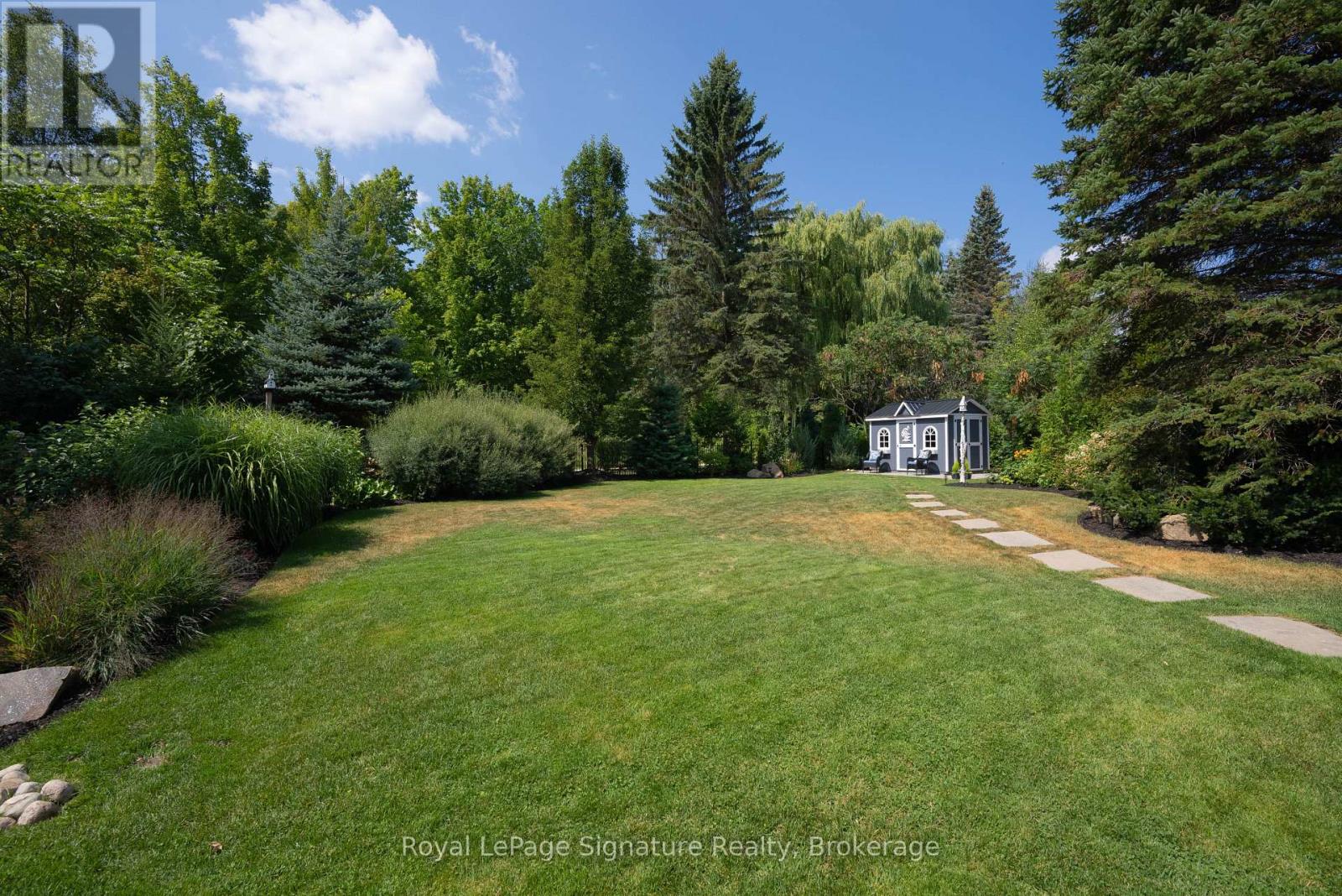 108 Hoggard Court, Blue Mountains, Ontario  N0H 2P0 - Photo 39 - X12352363