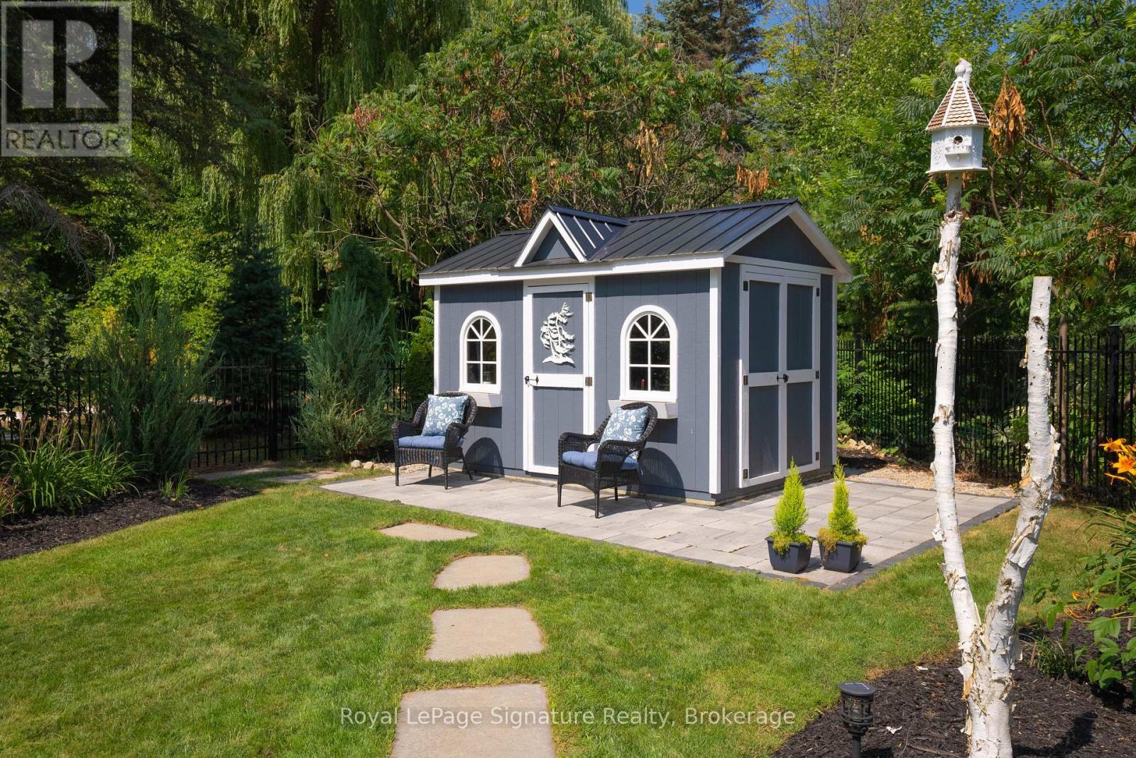 108 Hoggard Court, Blue Mountains, Ontario  N0H 2P0 - Photo 40 - X12352363