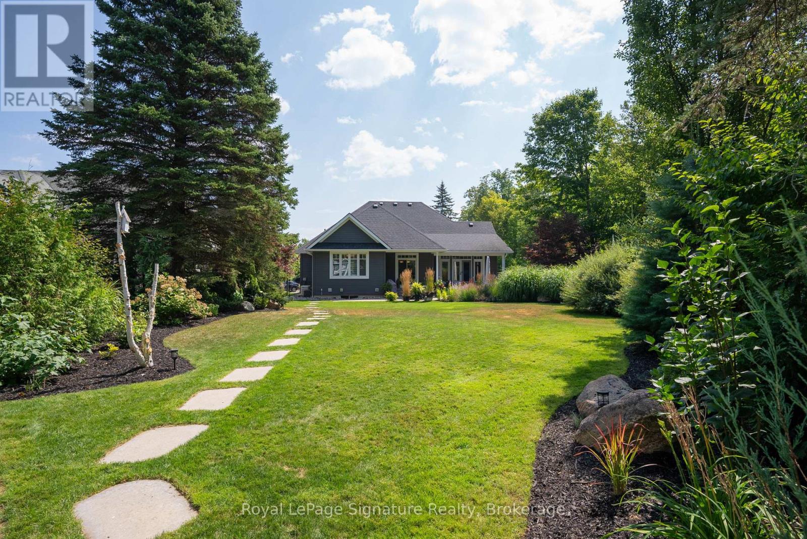 108 Hoggard Court, Blue Mountains, Ontario  N0H 2P0 - Photo 41 - X12352363