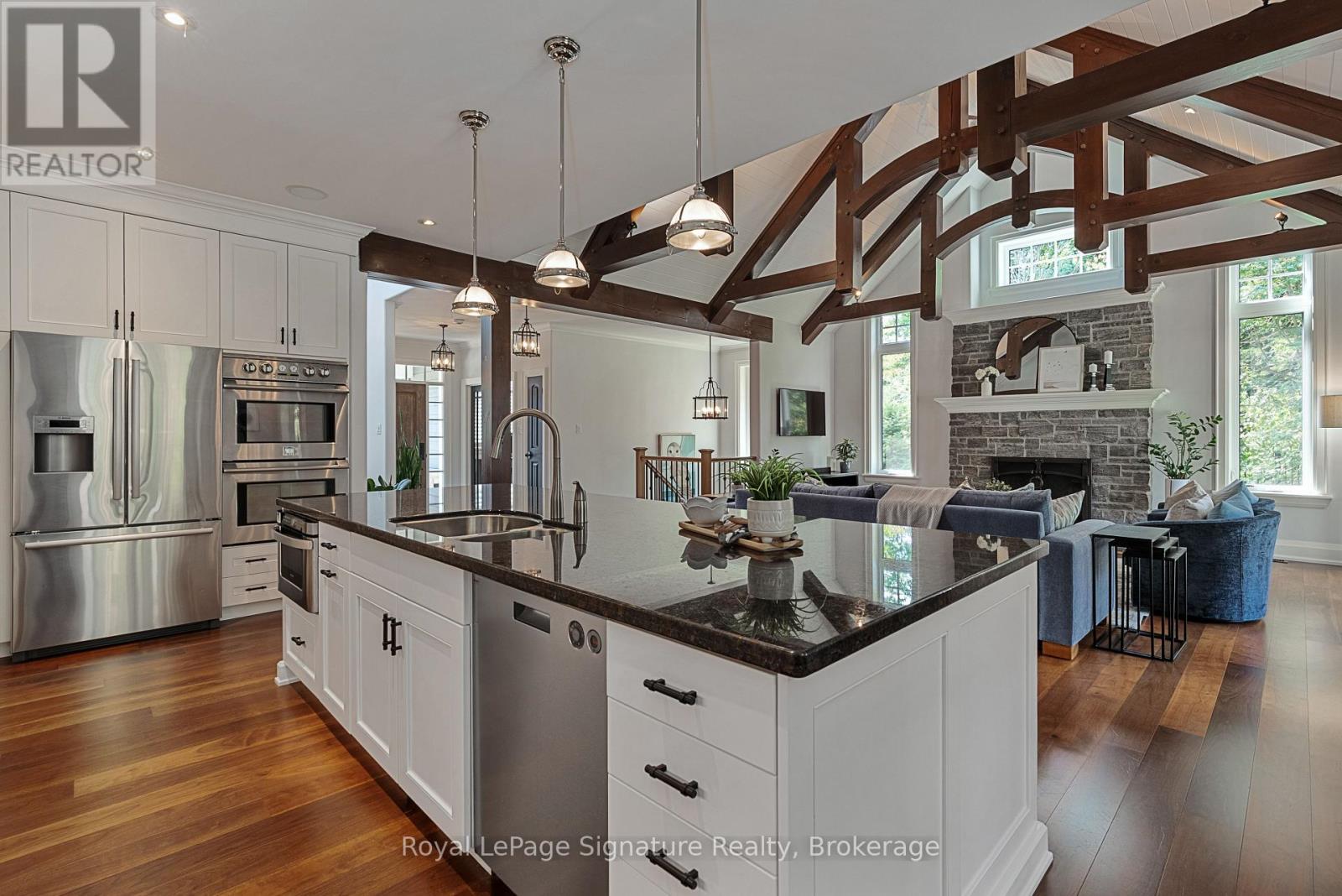 108 Hoggard Court, Blue Mountains, Ontario  N0H 2P0 - Photo 44 - X12352363