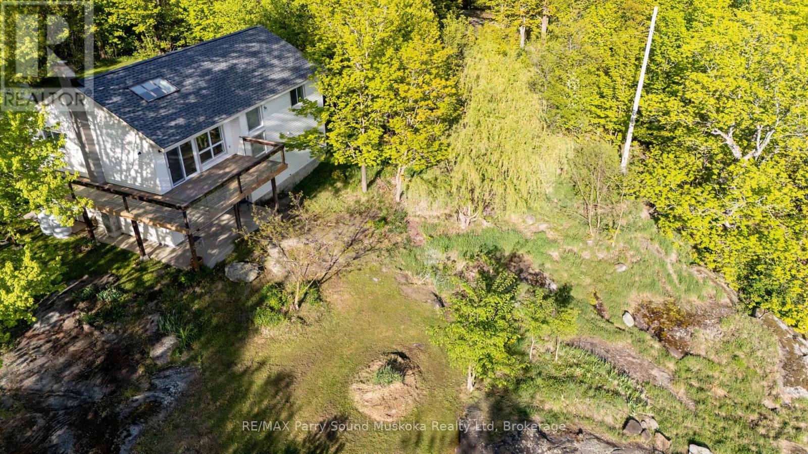 17 Harriet Street, Mckellar, Ontario P0G 1C0 - Photo 37 - X12352386