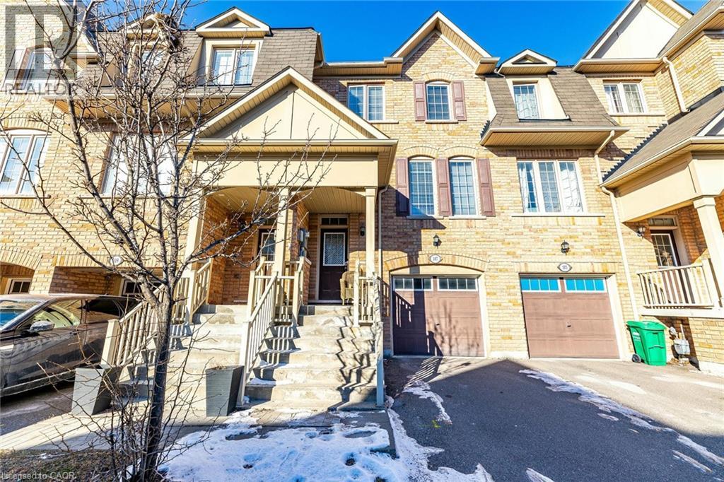 Property at 107 SEA DRIFTER Crescent image 1
