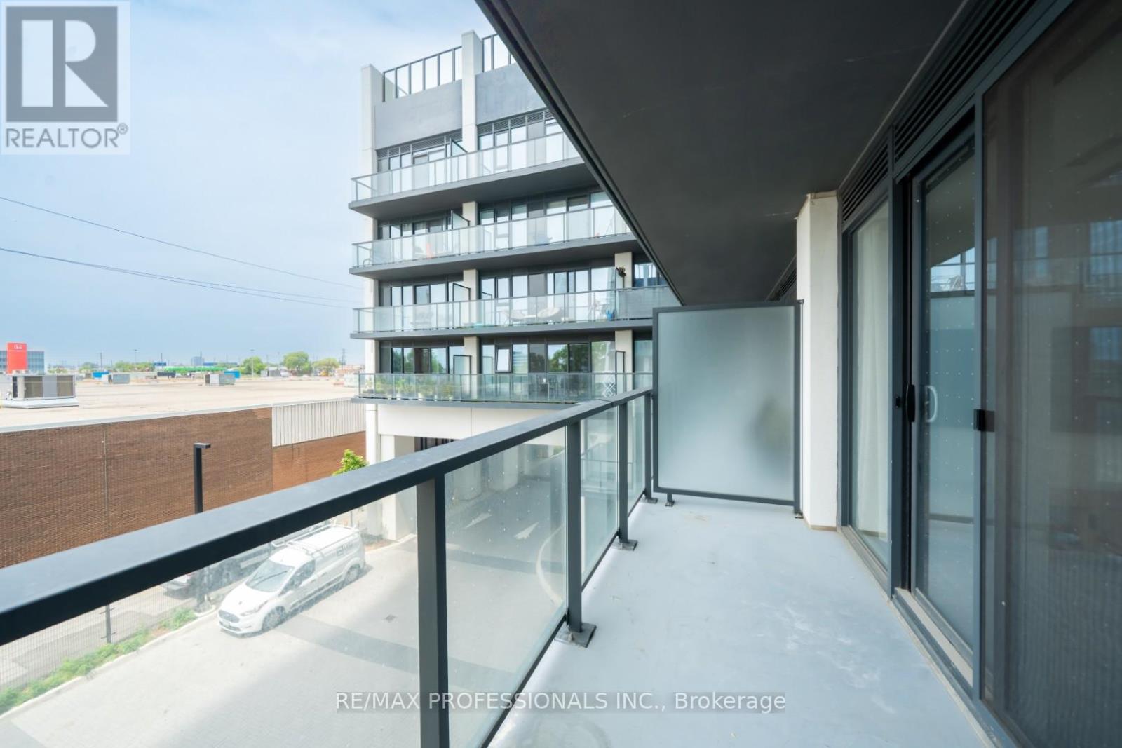 305 - 36 Zorra Street, Toronto, Ontario  M8Z 0G5 - Photo 19 - W12352194