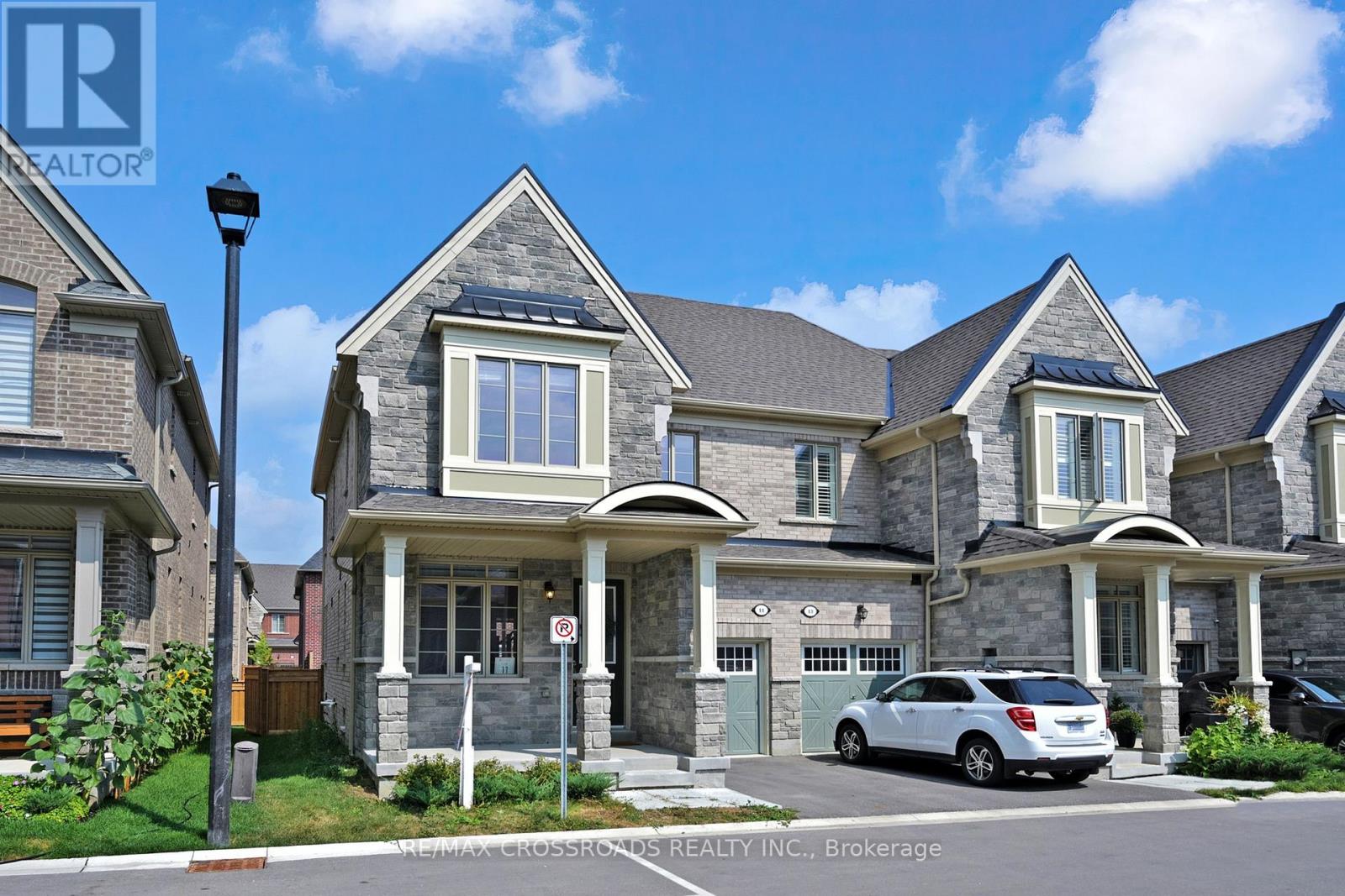 Property at 11 CORNELIUS LANE image 1