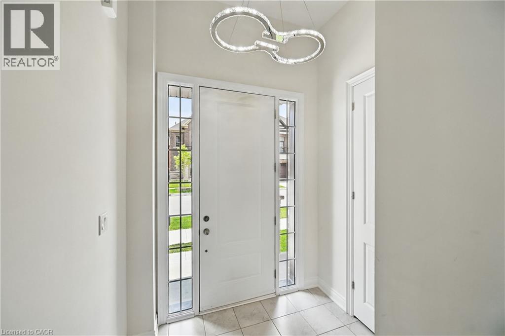 Property at 58 WILLIAM CRAWLEY WAY image 3