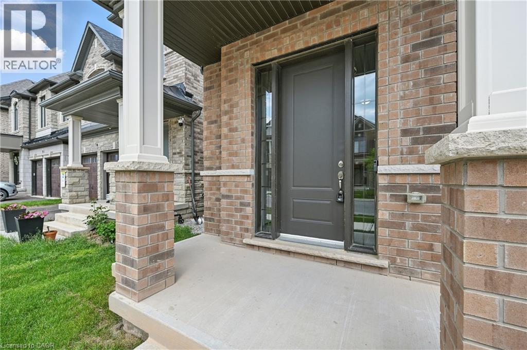 Property at 58 WILLIAM CRAWLEY WAY image 2