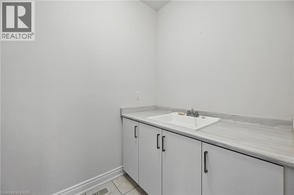58 William Crawley Way, Oakville, Ontario  L6H 0Y7 - Photo 36 - 40735033