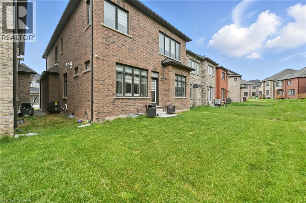 58 William Crawley Way, Oakville, Ontario  L6H 0Y7 - Photo 38 - 40735033