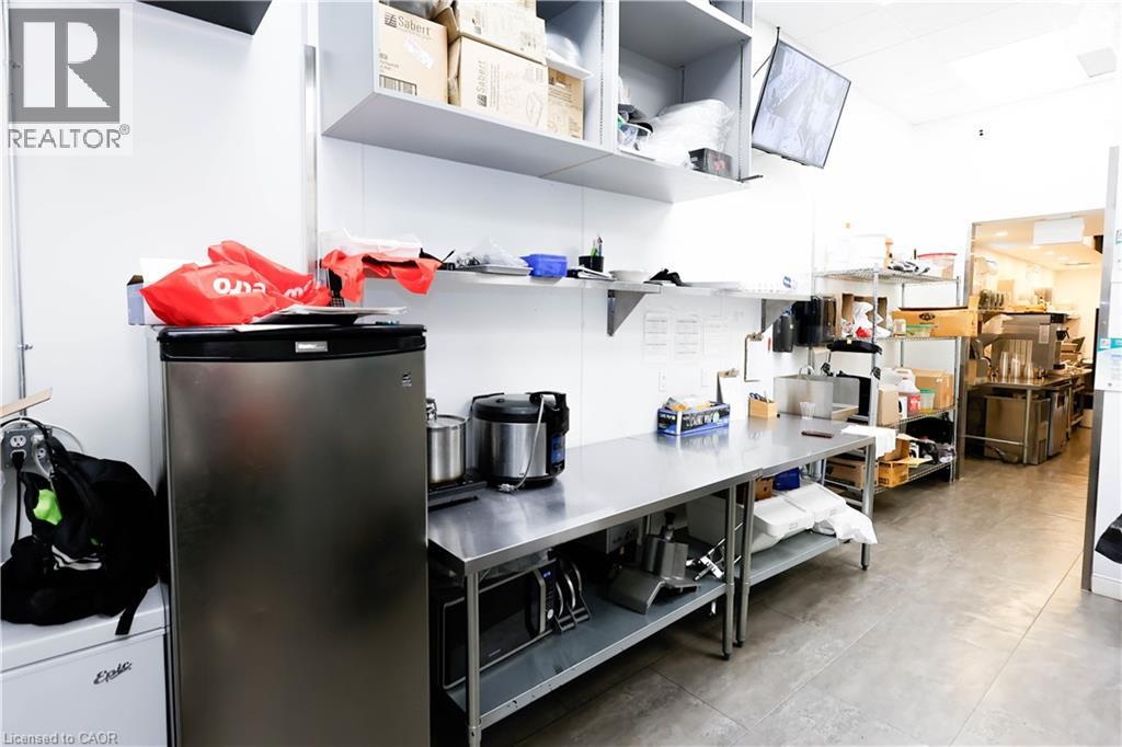 1374 South Service Road Unit# B9, Stoney Creek, Ontario  L8E 5C5 - Photo 7 - 40735309