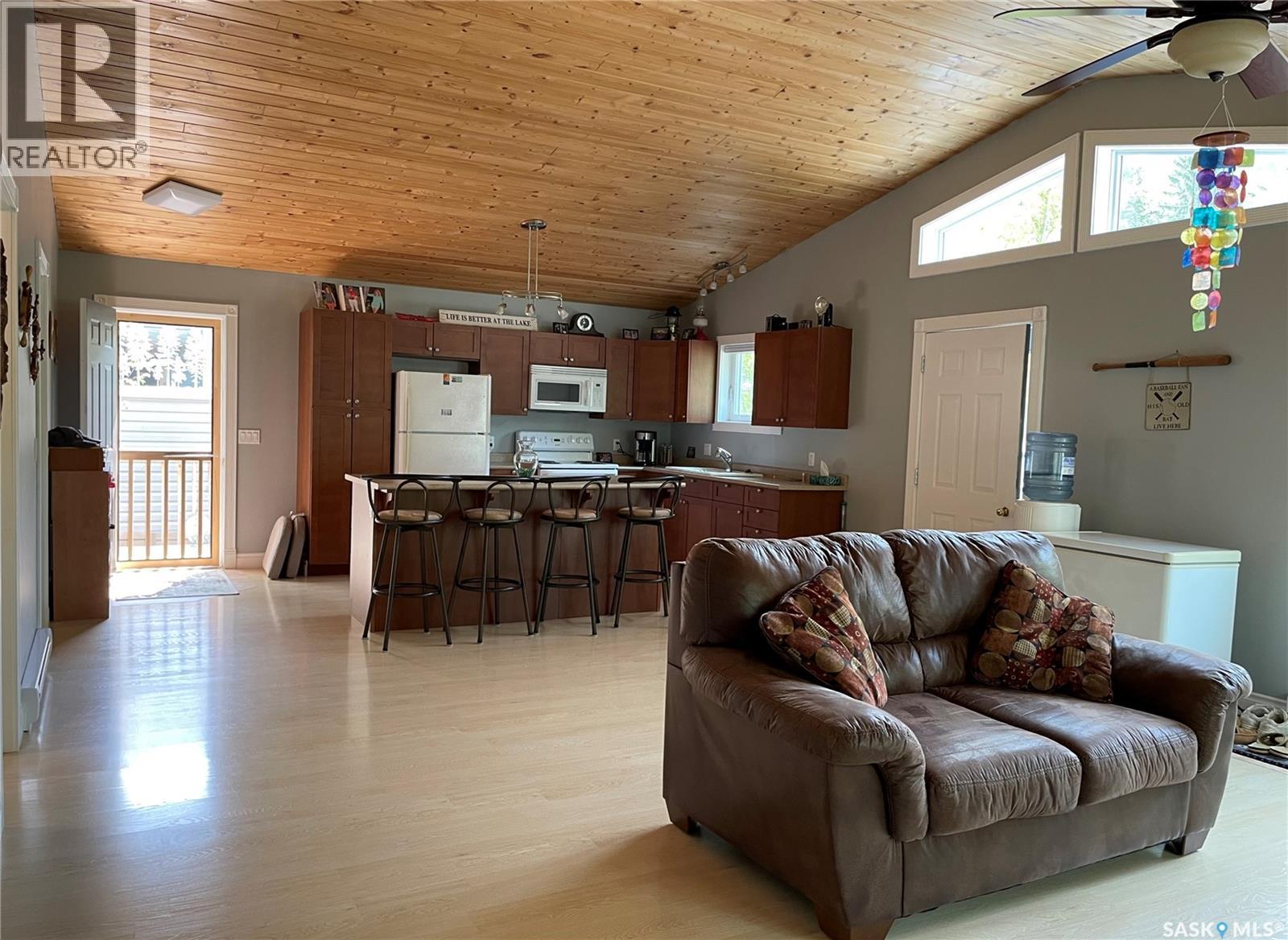 73 Makwa Drive, Makwa Lake, Saskatchewan  S0M 1L0 - Photo 5 - SK015993