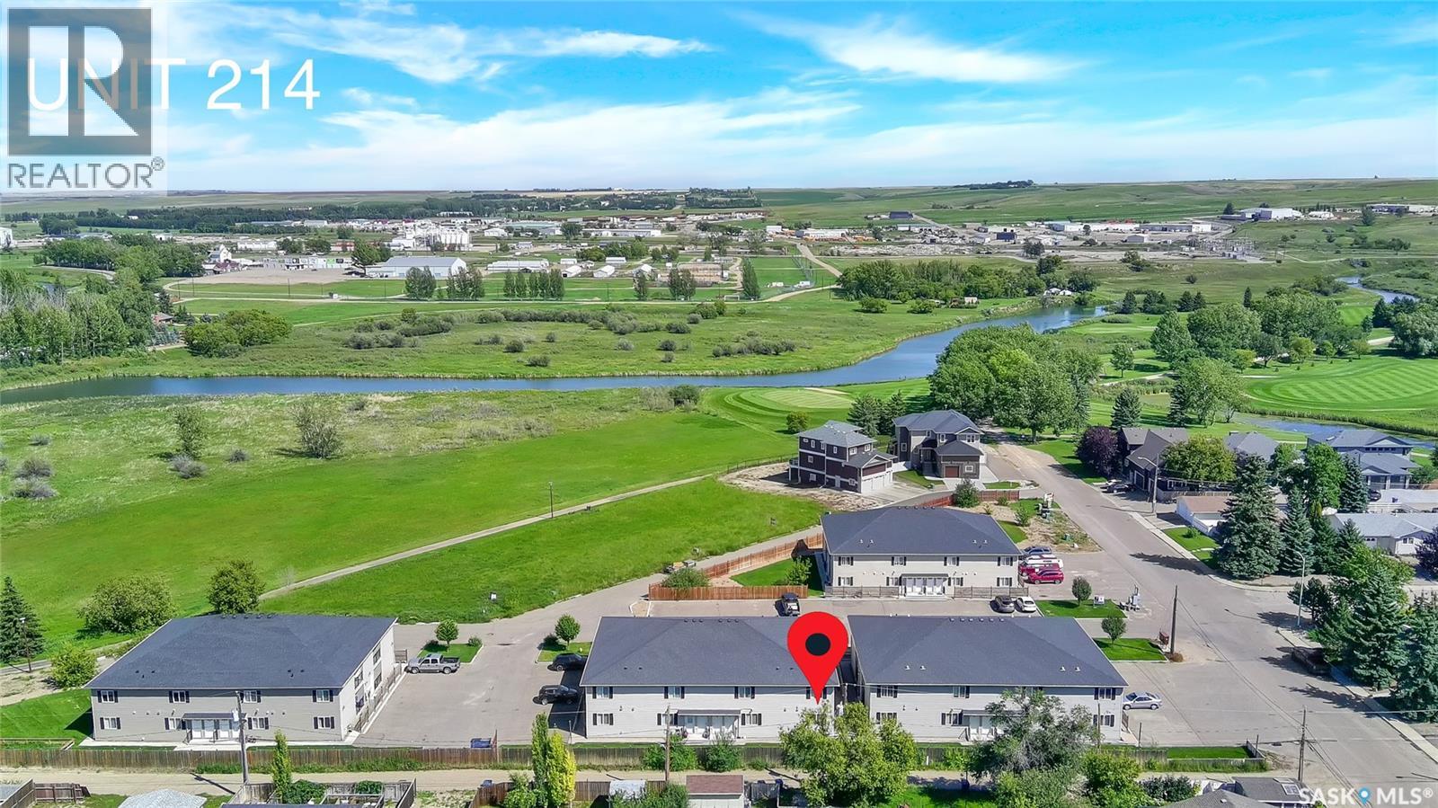 214 825 Gladstone Street E, Swift Current, Saskatchewan  S9H 5P1 - Photo 1 - SK015964