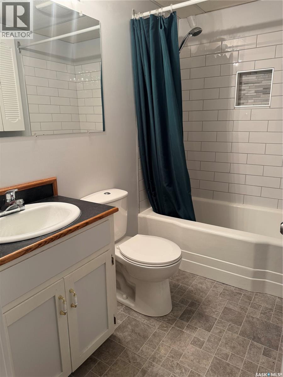 638 King Street, Weyburn, Saskatchewan  S4H 0P7 - Photo 22 - SK015920