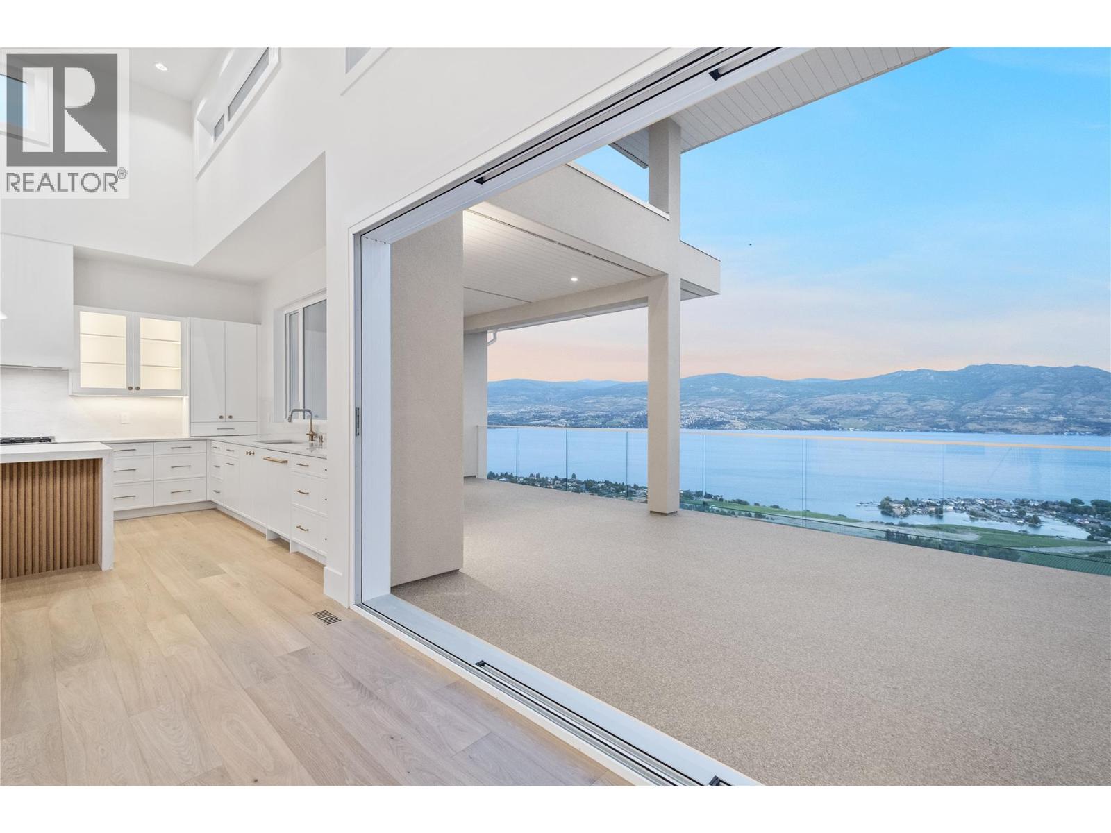 Property at 1391 Vineyard Drive image 1