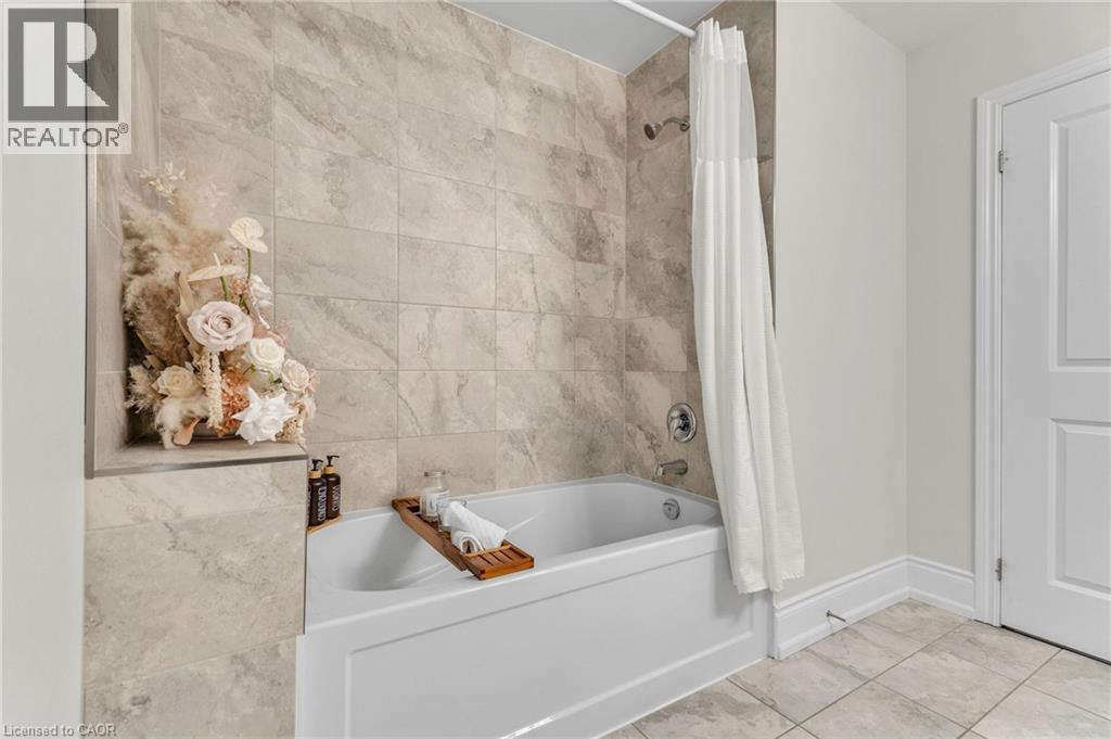 958 Beach Boulevard, Hamilton, Ontario  L8H 6Z4 - Photo 33 - 40737352