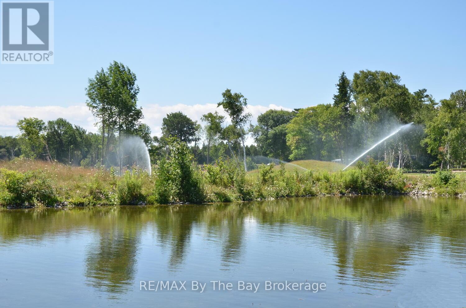 214 - 50 Mulligan Lane, Wasaga Beach, Ontario L9Z 0C5 - Photo 12 - S12351387