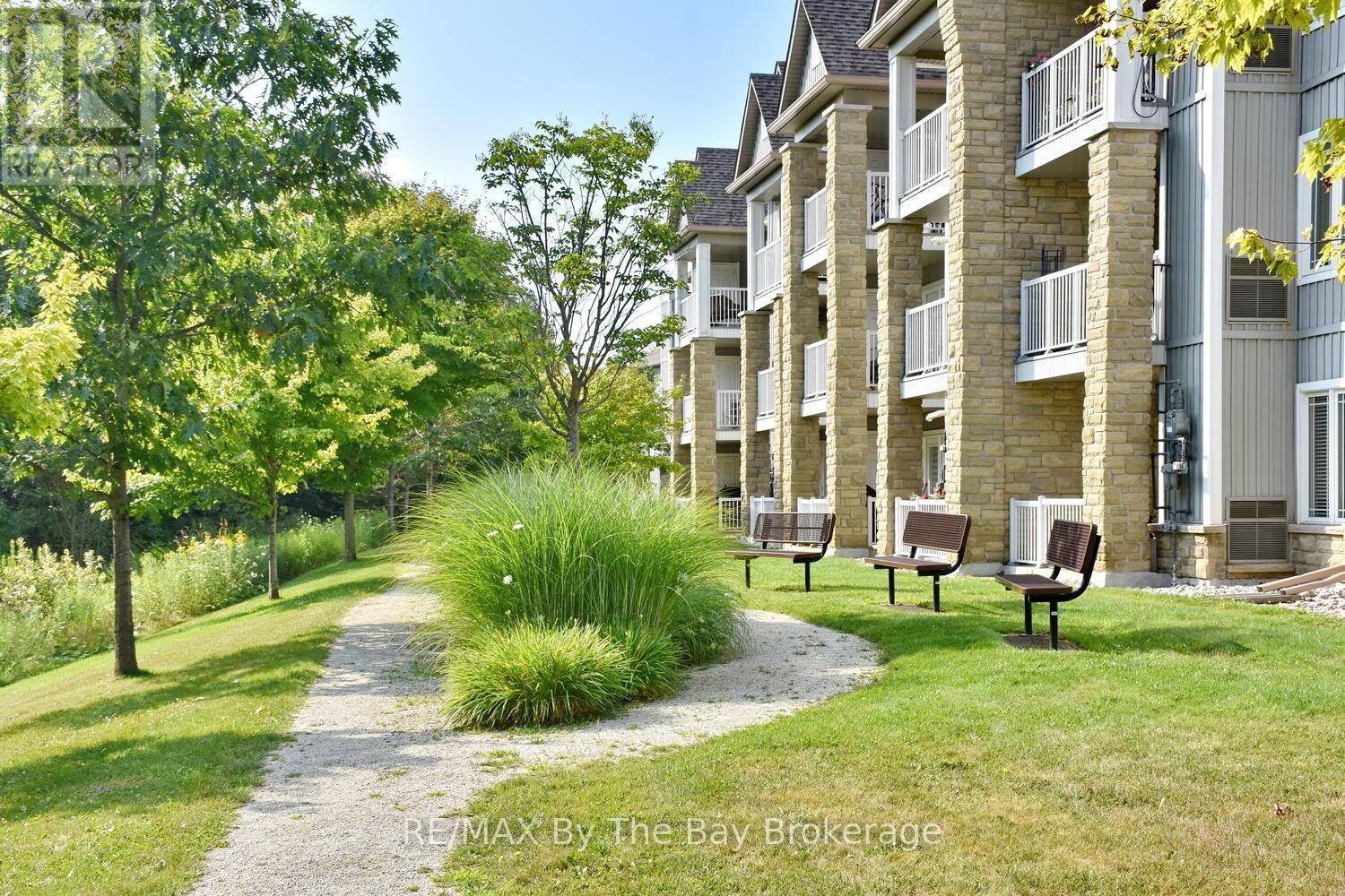 214 - 50 Mulligan Lane, Wasaga Beach, Ontario L9Z 0C5 - Photo 15 - S12351387