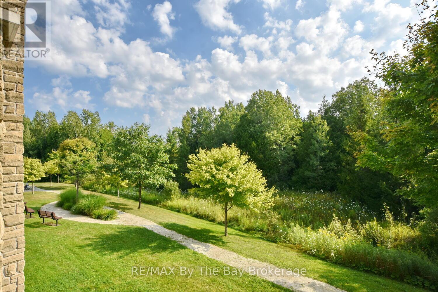 214 - 50 Mulligan Lane, Wasaga Beach, Ontario L9Z 0C5 - Photo 3 - S12351387