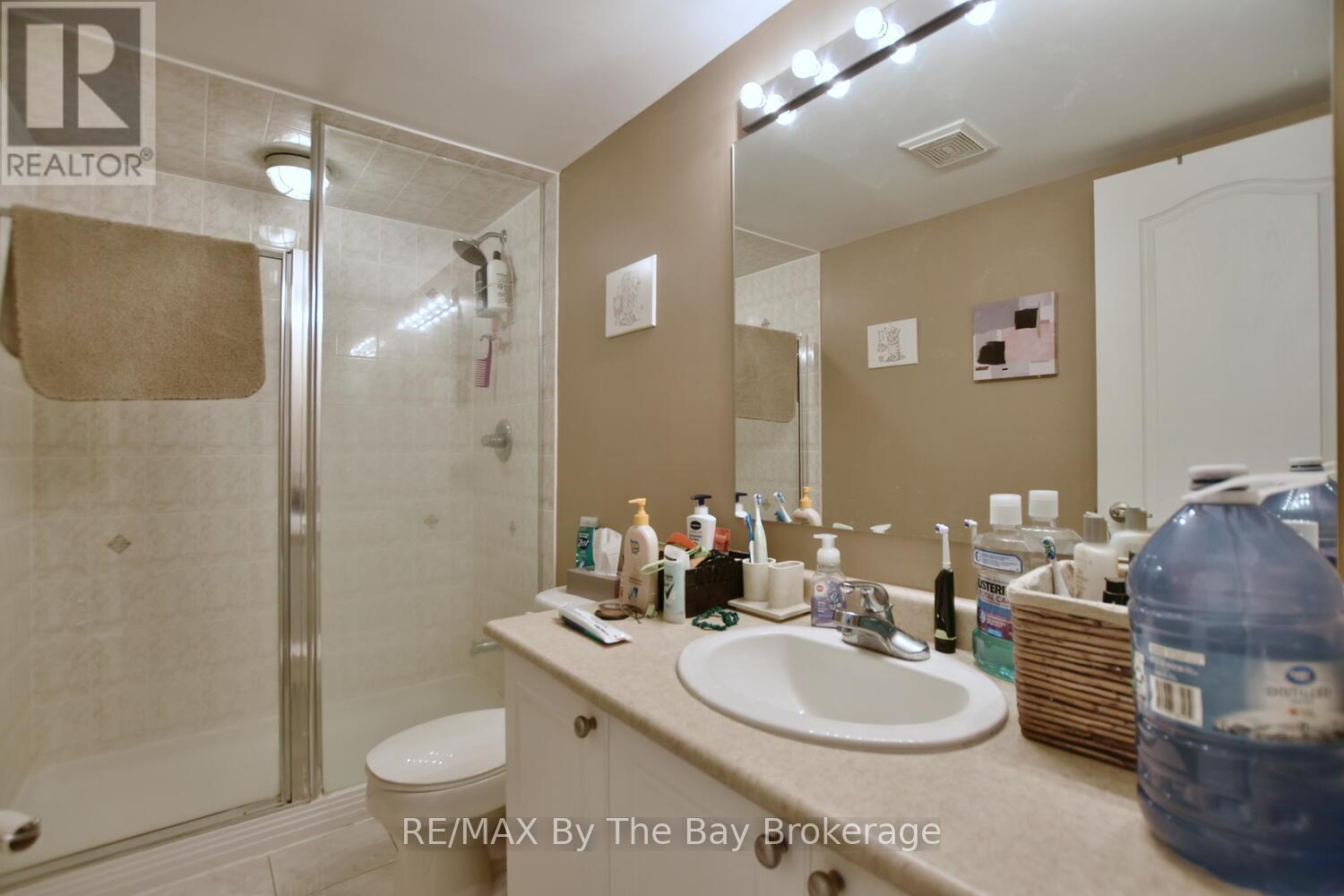 214 - 50 Mulligan Lane, Wasaga Beach, Ontario L9Z 0C5 - Photo 7 - S12351387