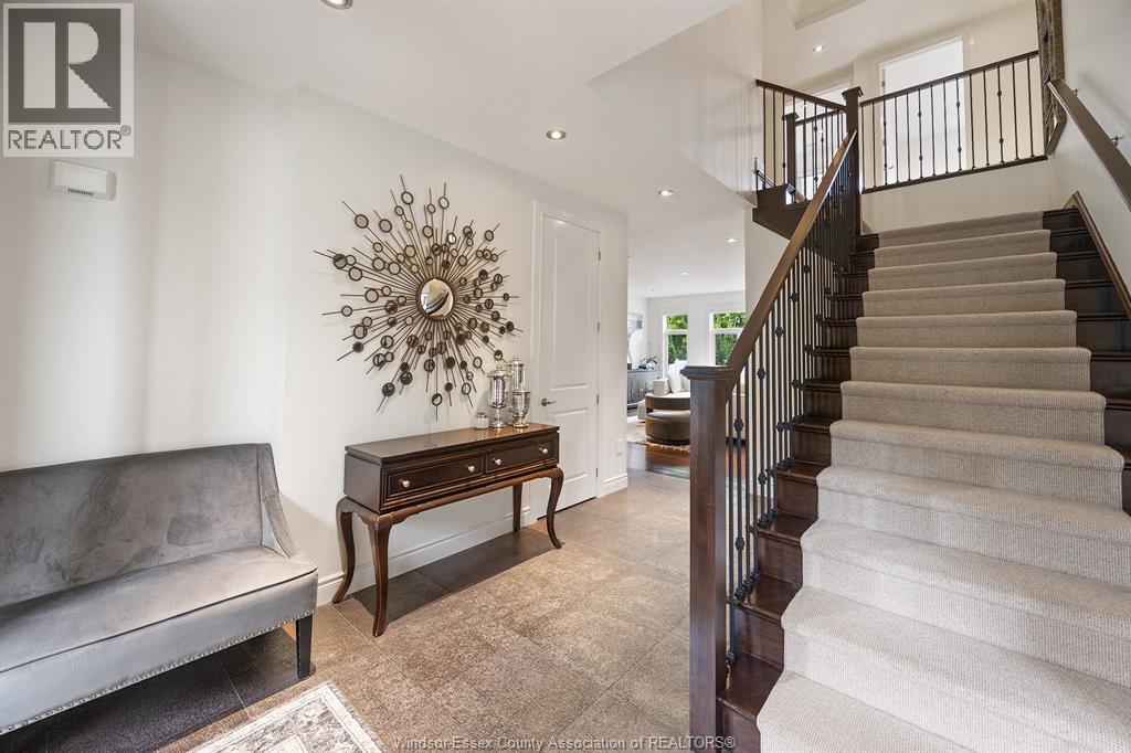 Property at 359 JORDAN LANE image 3