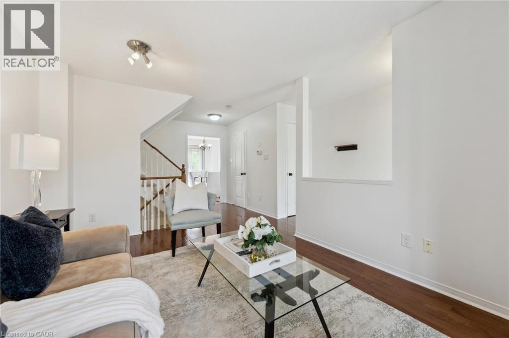 2078 Glenhampton Road, Oakville, Ontario  L6M 3X1 - Photo 4 - 40739035