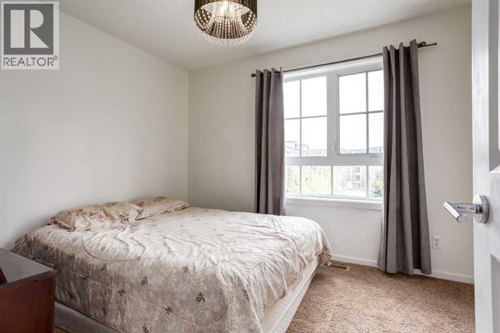 215 Copperpond Common Se, Calgary, Alberta  T2Z 1G5 - Photo 20 - A2249502