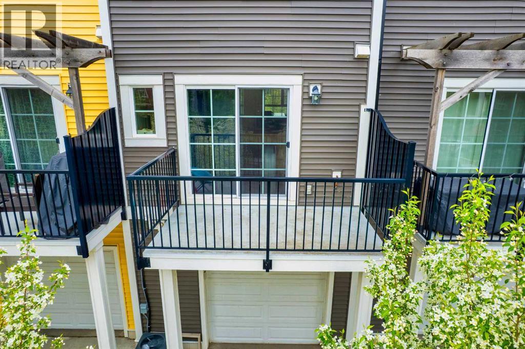 215 Copperpond Common Se, Calgary, Alberta  T2Z 1G5 - Photo 24 - A2249502
