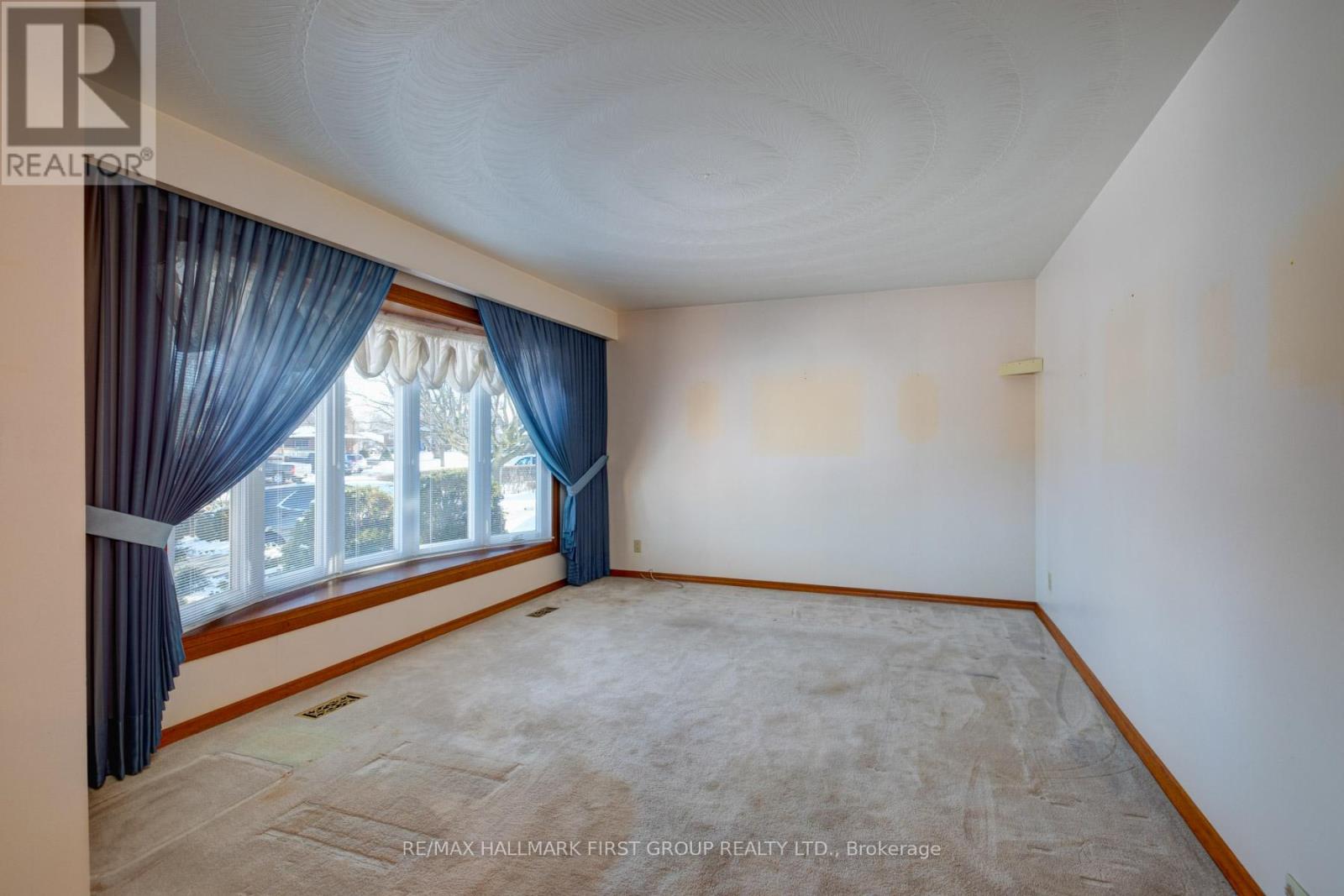 64 Gatineau Street, Oshawa, Ontario  L1H 7G3 - Photo 9 - E12352469