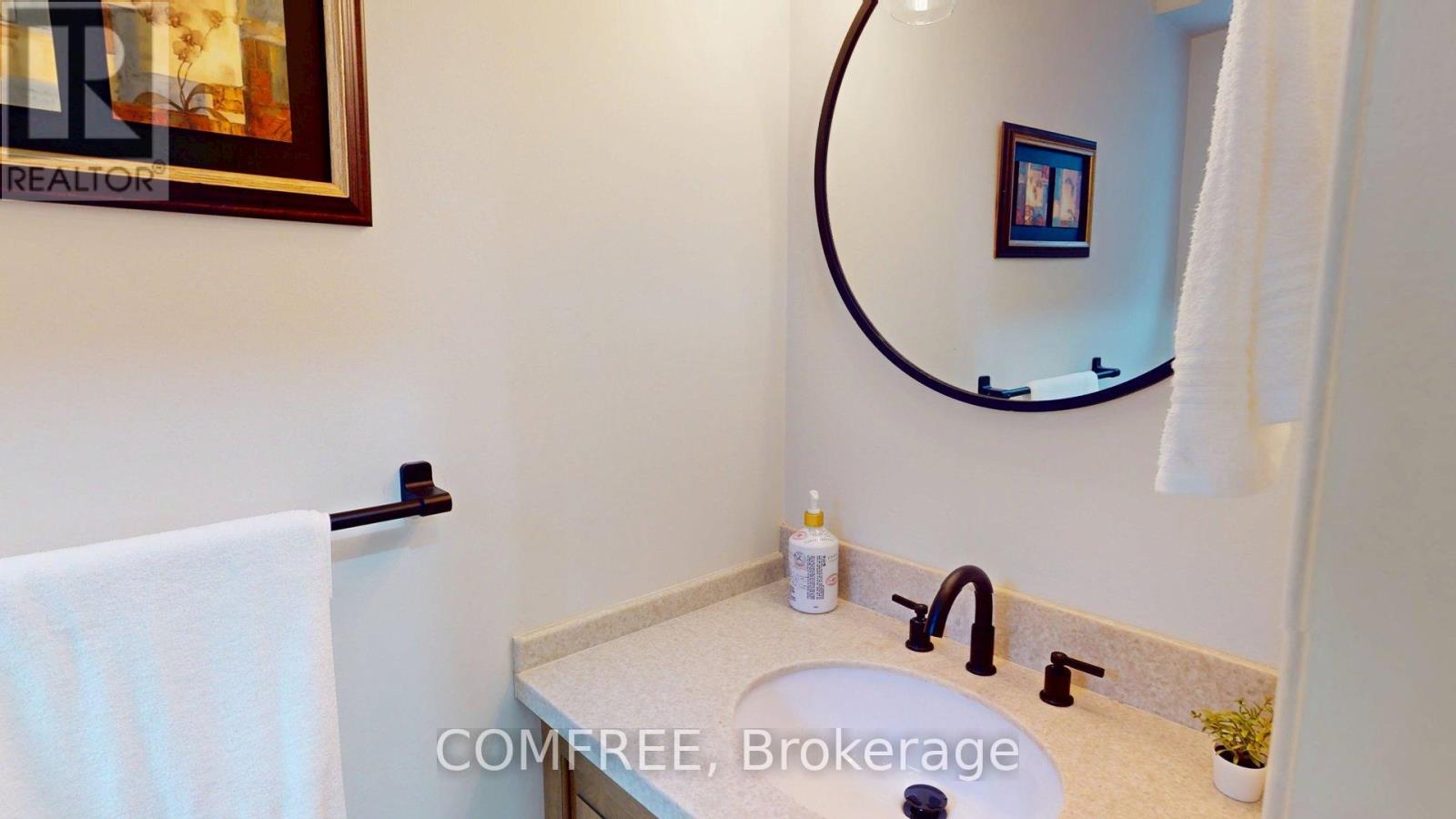 40 Sir Gawaine Place, Markham (Markham Village), Ontario  L3P 3A2 - Photo 18 - N12352455
