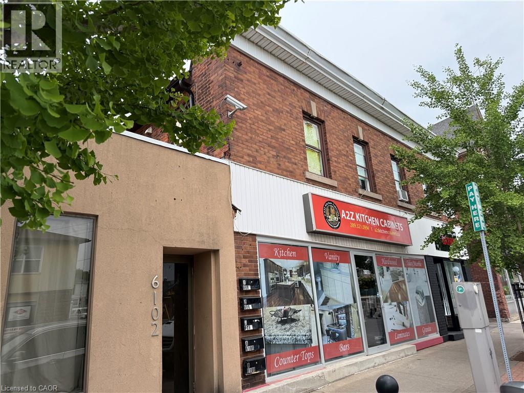 6102 Main Street, Niagara Falls, Ontario  L2G 5Z9 - Photo 1 - 40740518