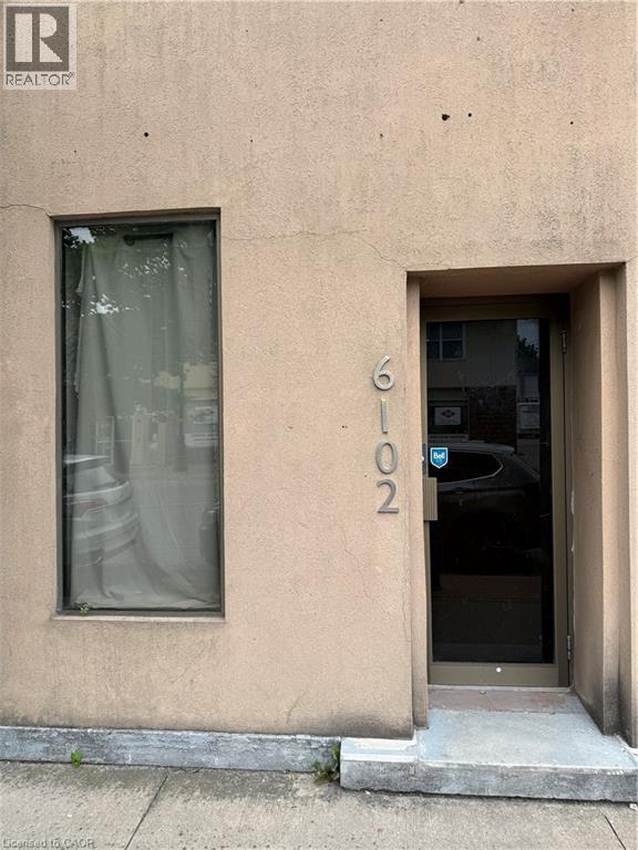 6102 Main Street, Niagara Falls, Ontario  L2G 5Z9 - Photo 4 - 40740518