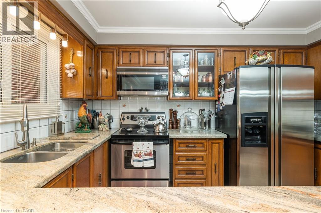 2545 Pollard Drive, Mississauga, Ontario  L5C 3G9 - Photo 11 - 40740844