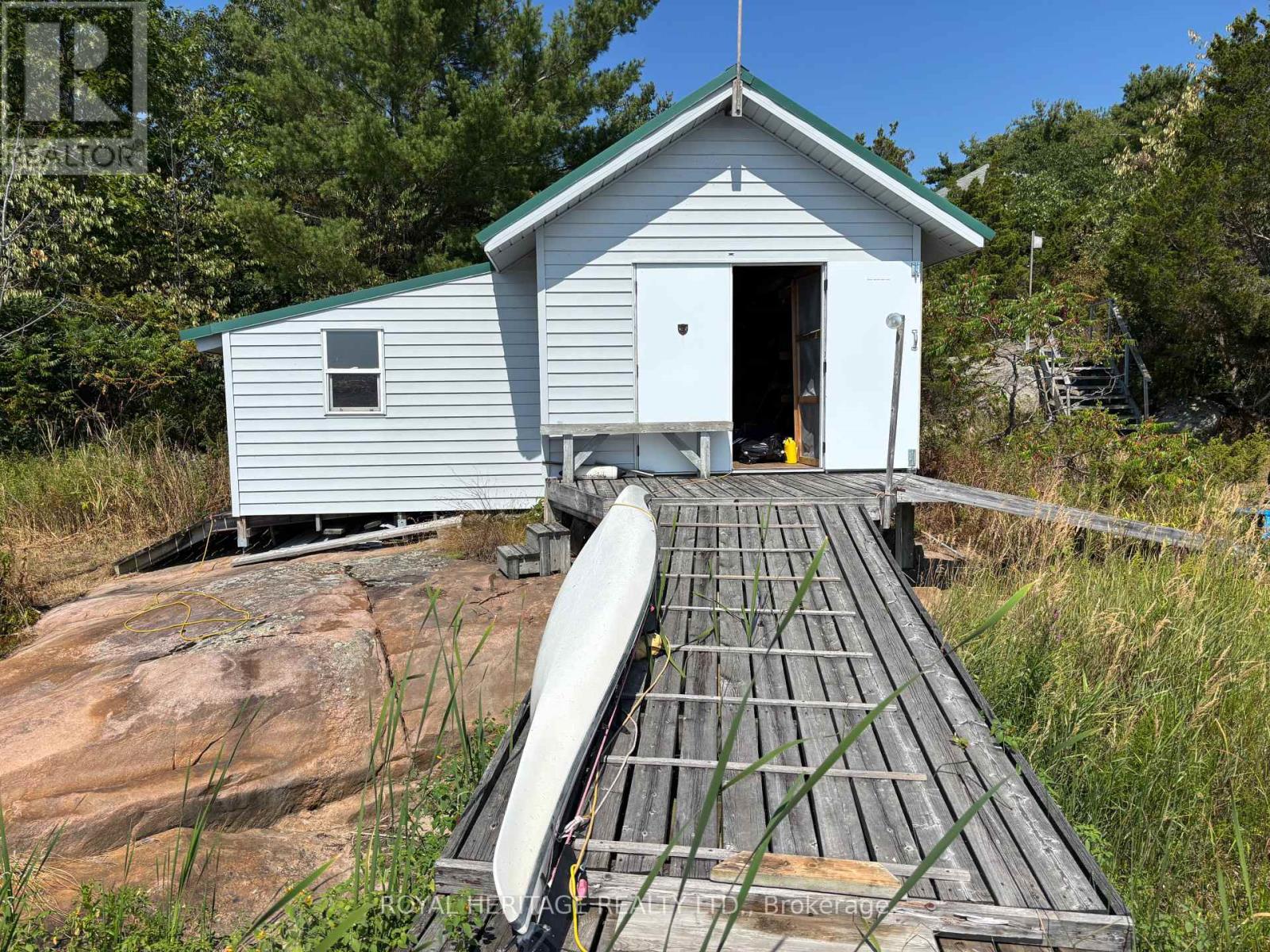 7224 Island 630 Georgian Bay, Georgian Bay, Ontario  P0E 1E0 - Photo 36 - X12340972