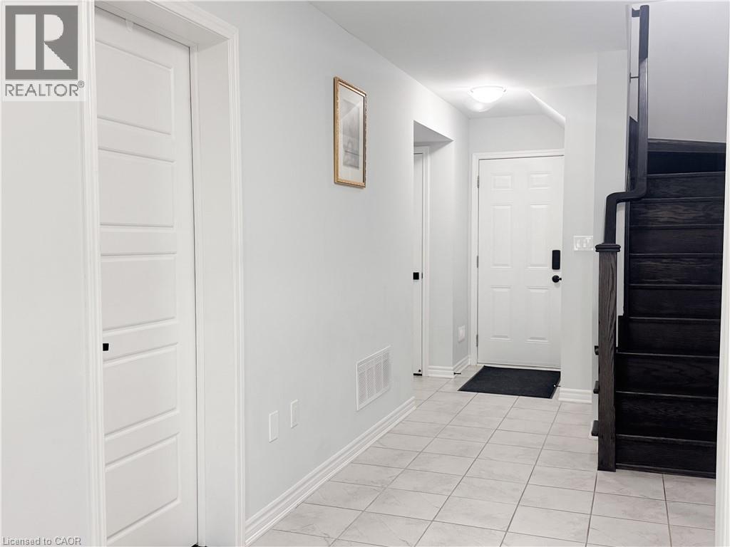 1125 Leger Way Unit# 6, Milton, Ontario  L9E 1N7 - Photo 7 - 40740990